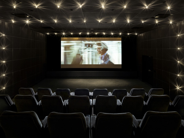 獨(dú)具特色的商務(wù)酒店設(shè)計(jì)案例  Thompson Toronto Hotel