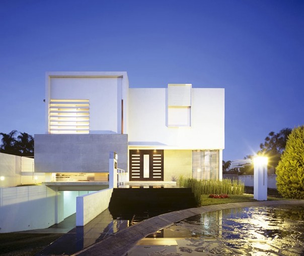 小房子大底蘊(yùn) 墨西哥瓜達(dá)拉哈拉私人會(huì)所設(shè)計(jì)