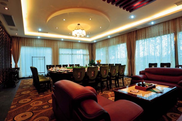 現(xiàn)代版桃花源 望江南餐飲度假酒店設(shè)計(jì)欣賞