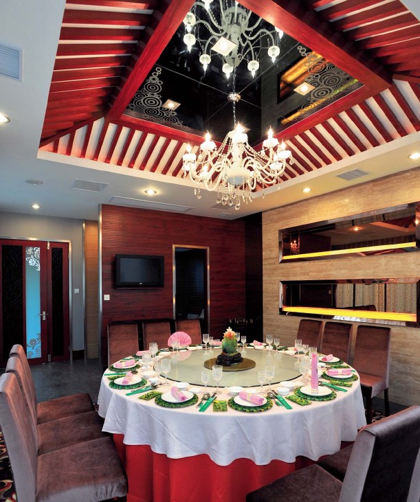 現(xiàn)代版桃花源 望江南餐飲度假酒店設(shè)計(jì)欣賞