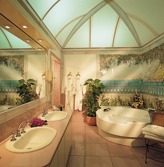 重現(xiàn)小清新氣質 意大利唯美洗浴會所設計