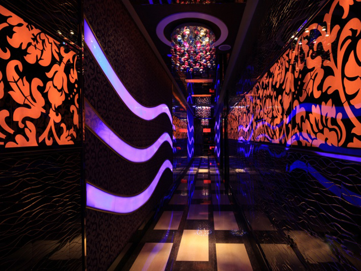 華都量販式KTV設(shè)計效果圖欣賞