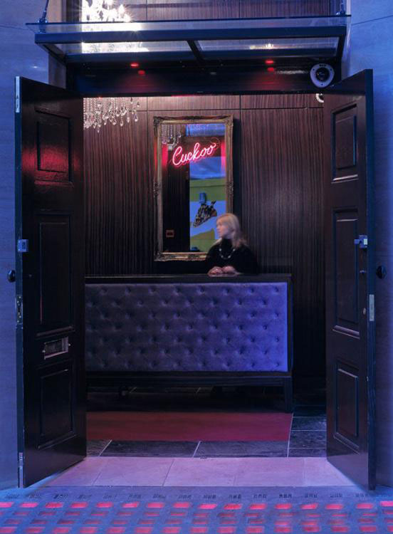 炫樂(lè)主題 倫敦Cuckoo俱樂(lè)部主題酒吧設(shè)計(jì)欣賞