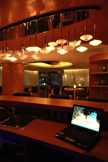 國(guó)外設(shè)計(jì)師作品  神之水滴個(gè)性酒吧設(shè)計(jì)說明