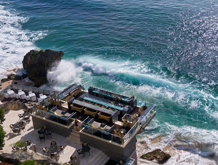 多功能洗浴設(shè)計(jì) 烏魯瓦圖溫泉洗浴文化