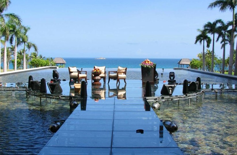 多功能洗浴設(shè)計(jì) 烏魯瓦圖溫泉洗浴文化