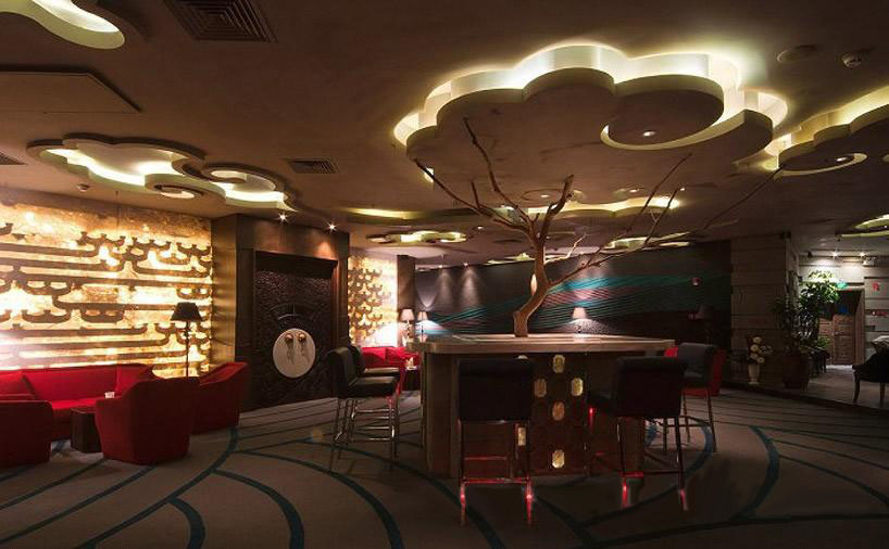 特色主題酒吧設(shè)計(jì)方案欣賞 朗朗高檔俱樂部