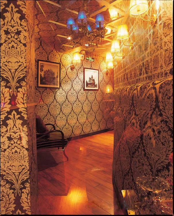 風(fēng)姿卓越 武漢皇后音樂酒吧設(shè)計(jì)說明