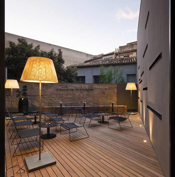 卡羅給你別樣的休閑會(huì)所