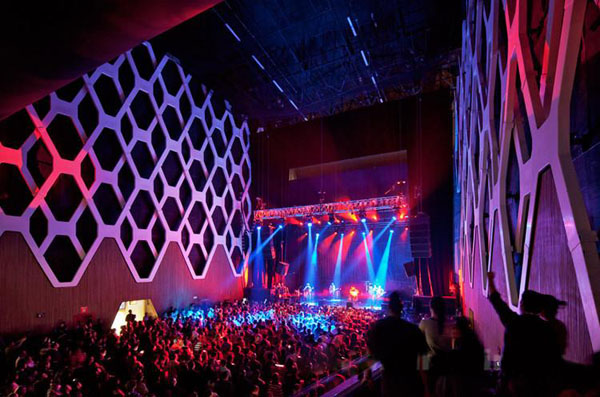 創(chuàng)意星空 墨西哥El Plaza Condesa音樂酒吧設(shè)計(jì)欣賞