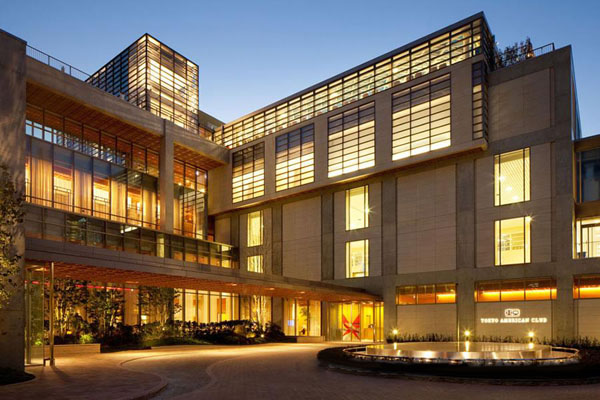 國外酒吧設(shè)計說明  東京美國俱樂部燈光設(shè)計欣賞