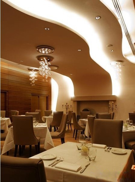 法國尼斯餐飲會所設(shè)計欣賞
