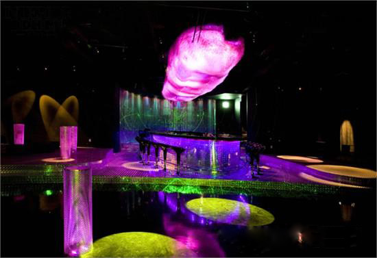 如夢似幻  韓國釜山Maktum Club個性酒吧設(shè)計欣賞