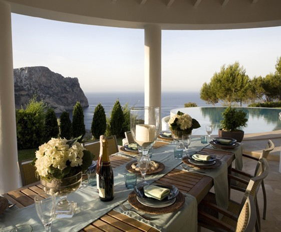 馬略卡島豪華私人會(huì)所設(shè)計(jì)