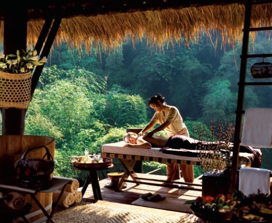 金三角露天豪華水療