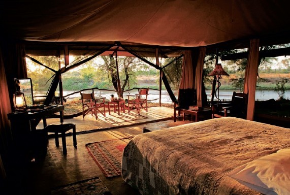 私密風(fēng)景設(shè)計(jì)的魅力  Larsens 帳蓬會(huì)所