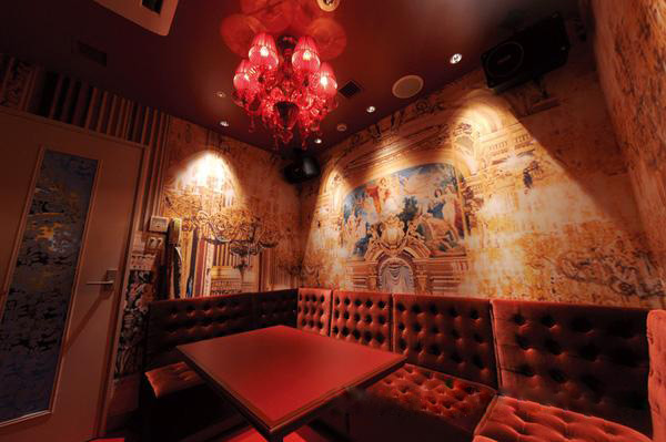 日本超個(gè)性主題酒吧包房設(shè)計(jì)效果圖欣賞