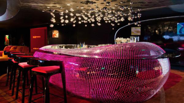 Thomas酒吧十足創(chuàng)意   國外特色酒吧設(shè)計圖欣賞