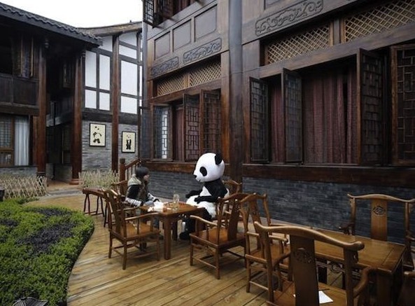 熊貓主題商務(wù)會所 舍棄奢華設(shè)計根本