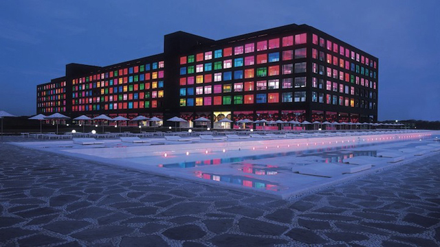 酒店設(shè)計(jì)也玩性感  亞當(dāng)夏娃精品酒店設(shè)計(jì)欣賞