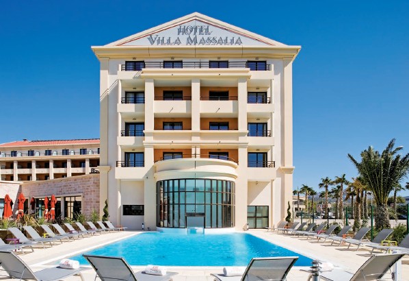 高端商務(wù)酒店設(shè)計(jì)說(shuō)明   瑪撒里亞別墅酒店