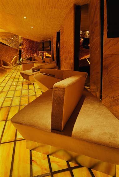 氣勢(shì)宏偉 滾石新天地KTV設(shè)計(jì)效果圖欣賞