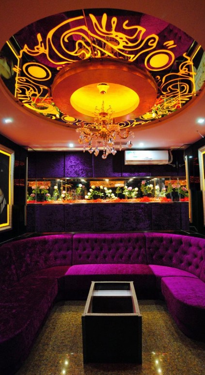 唐山鑫寶萊KTV設(shè)計效果圖欣賞 感受油畫藝術(shù)魅力