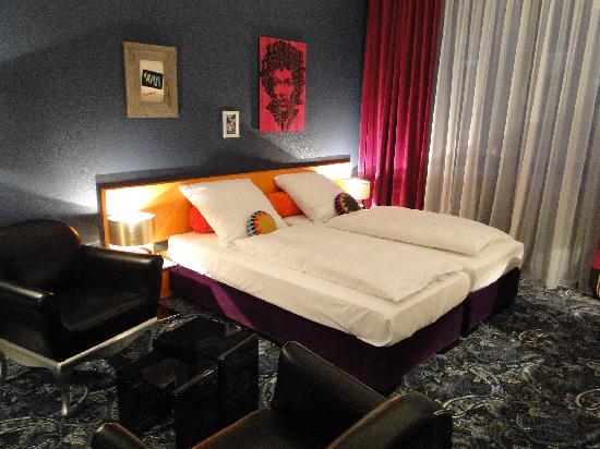 迎合中青年市場  李維斯創(chuàng)意主題精品酒店設(shè)計(jì)欣賞