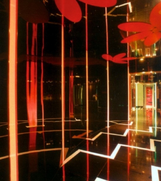 東莞朝皇國際俱樂部設(shè)計欣賞 空間層次豐富