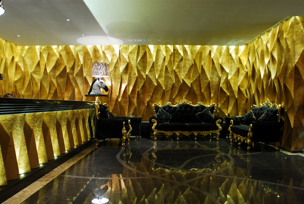 新天地KTV設(shè)計(jì)案例賞析 取傳統(tǒng)裝飾設(shè)計(jì)之&ldquo;形&rdquo;&ldquo;神&rdquo;