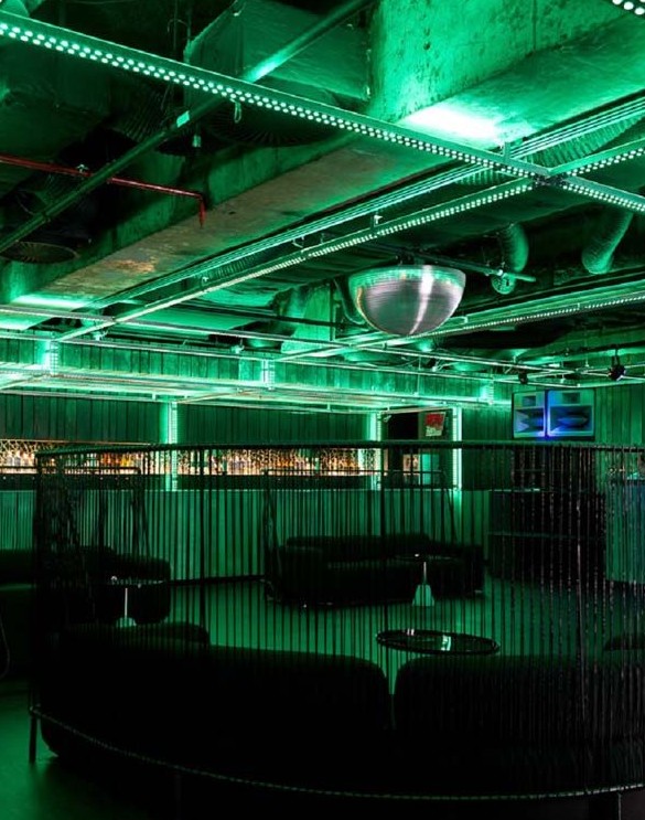 來自巴西迪斯科舞廳設計案例賞析 水晶的世界