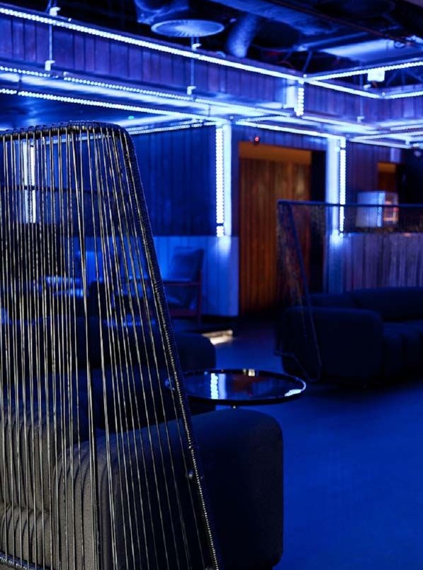 來自巴西迪斯科舞廳設計案例賞析 水晶的世界