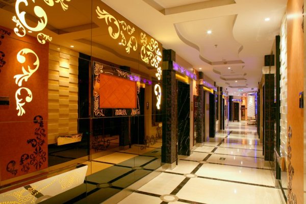 麥樂迪KTV南京中環(huán)店設(shè)計實景圖片欣賞