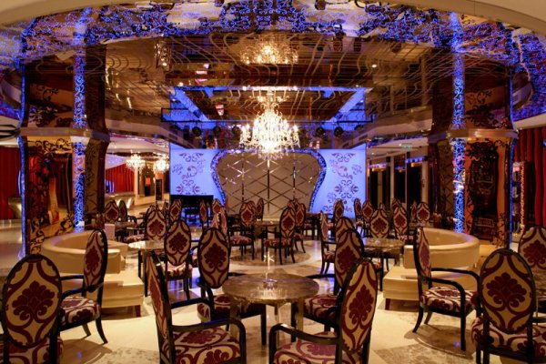 麥樂迪KTV南京中環(huán)店設(shè)計實景圖片欣賞