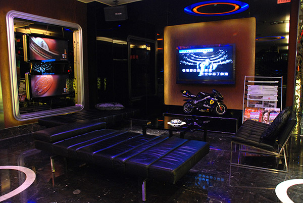 娛樂(lè)先鋒 薩克賽思KTV設(shè)計(jì)實(shí)景圖欣賞