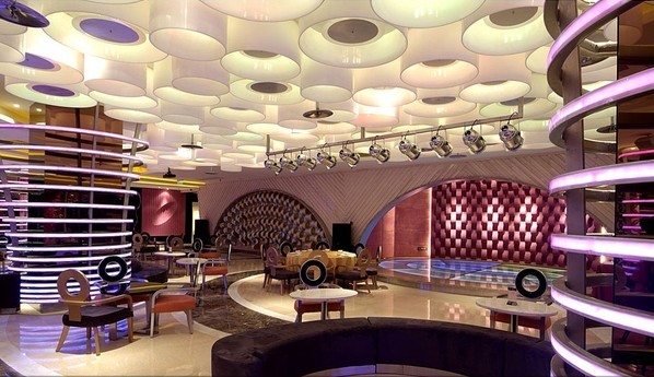 重慶麥樂(lè)迪KTV解放碑店設(shè)計(jì)欣賞 感受山城特有魅力