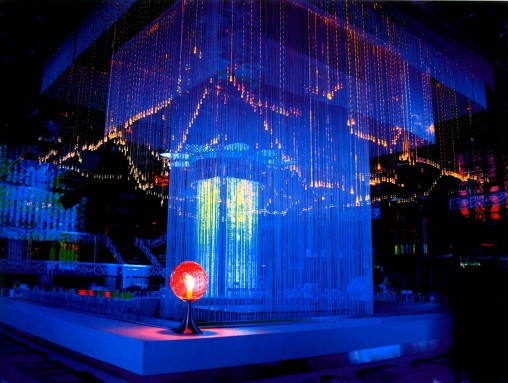 “身如琉璃、內(nèi)外明澈” 菲兒夜總會設計實景圖欣賞