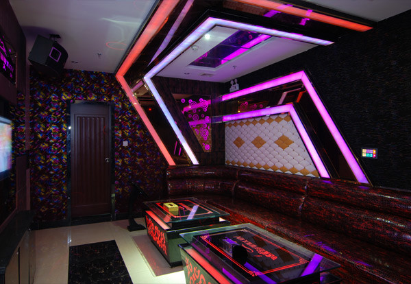 時尚自由豪華空間 名星會KTV設(shè)計實景圖欣賞