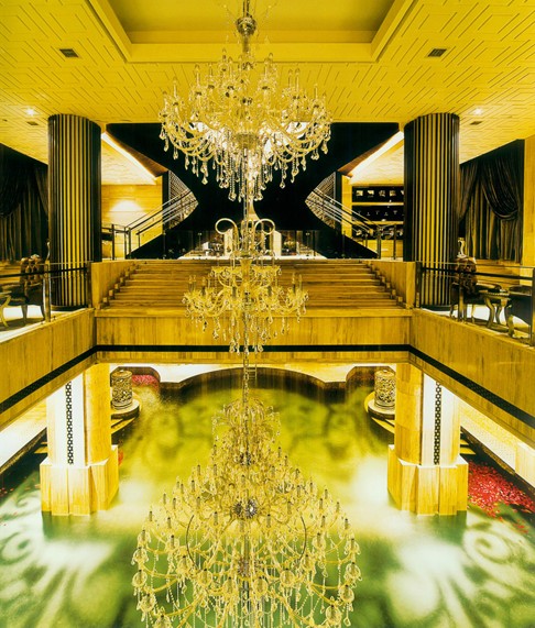 銀色假日洗浴會(huì)所設(shè)計(jì)欣賞 感觸舒適的簡約美