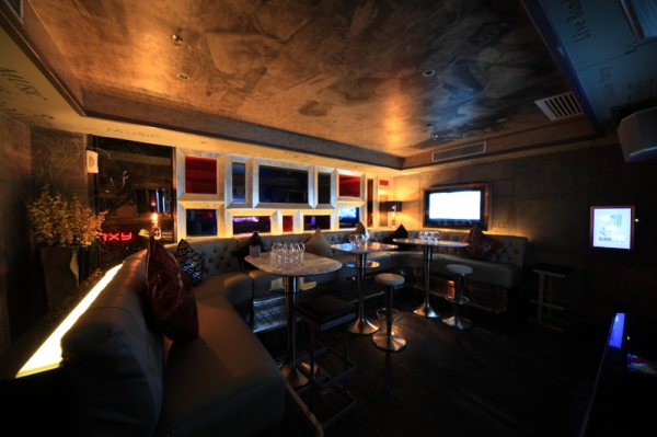 廣州True color酒吧設(shè)計 營造出獨特的都會雅仕風情