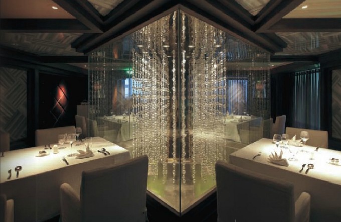 紅酒演繹出的高雅別致 KAYLAI158餐飲會所設計