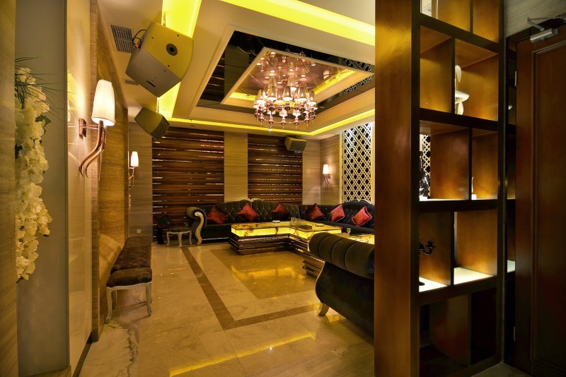 成都陽光都市ＫＴＶ設(shè)計 定位于高端商務(wù)人士