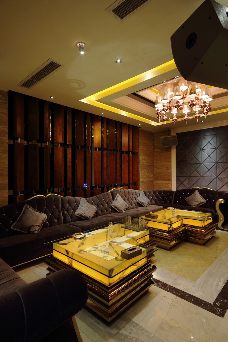 成都陽光都市ＫＴＶ設(shè)計 定位于高端商務(wù)人士