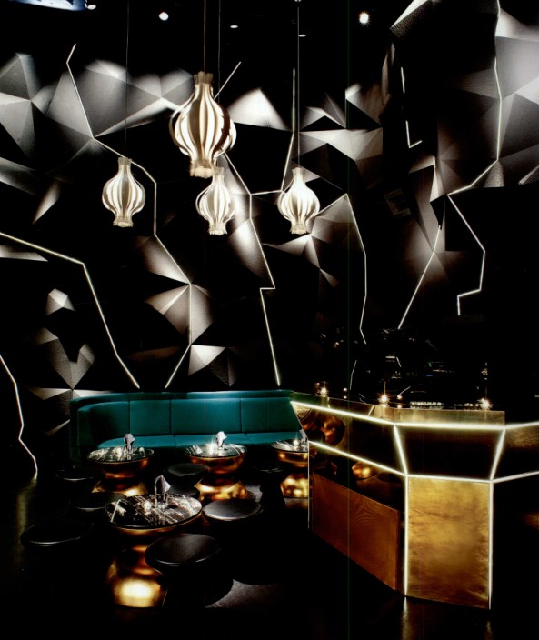 空間立體感超強(qiáng) 香港Tazmania臺(tái)球娛樂(lè)會(huì)所設(shè)計(jì) 