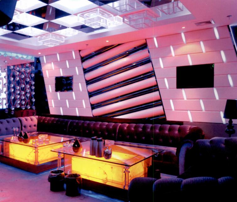 天星樂透夜總會設計 帶來時尚新潮氣息