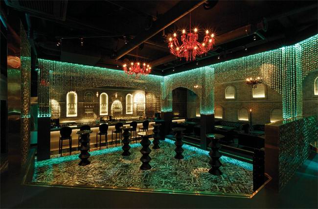 以&ldquo;地下墓穴&rdquo;為設(shè)計(jì)理念的首爾Katakomb酒吧設(shè)計(jì)