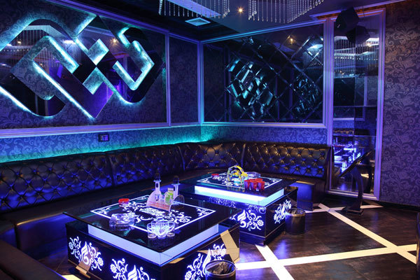 格調(diào)優(yōu)雅 百樂(lè)城量販KTV設(shè)計(jì)效果圖賞析