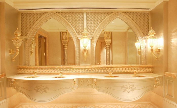 全球最昂貴最奢華的酒店——酋長皇宮酒店