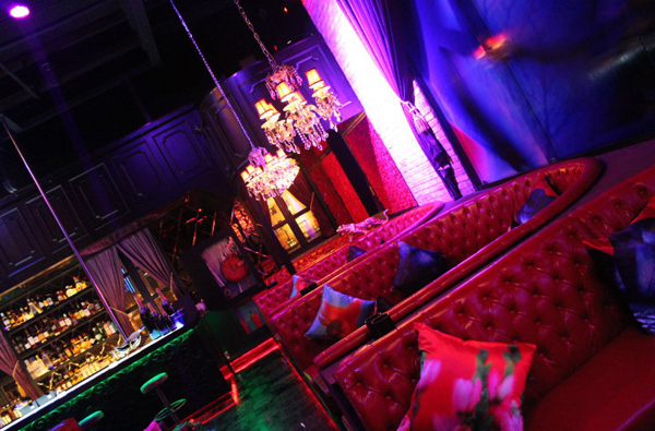糖果般甜美的女性世界 上海shanghai Rose酒吧設(shè)計(jì)