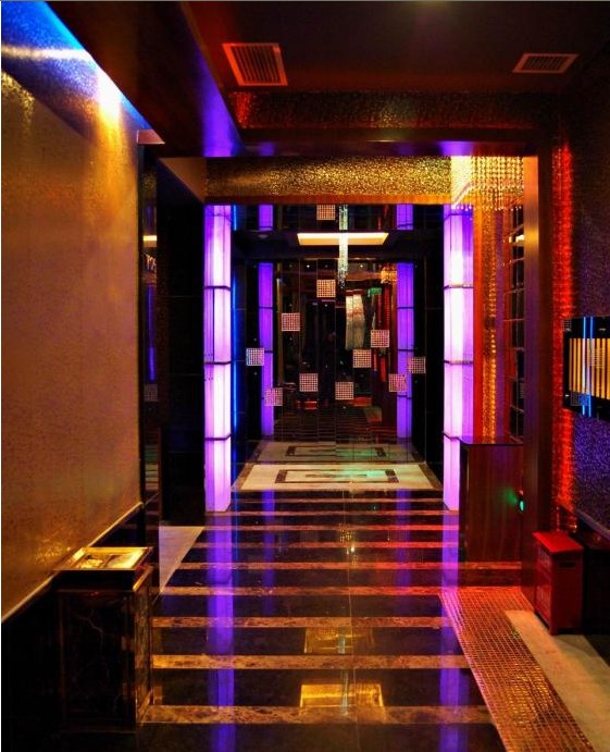 成都藍(lán)色夢(mèng)幻KTV會(huì)所設(shè)計(jì) 引領(lǐng)時(shí)尚潮流